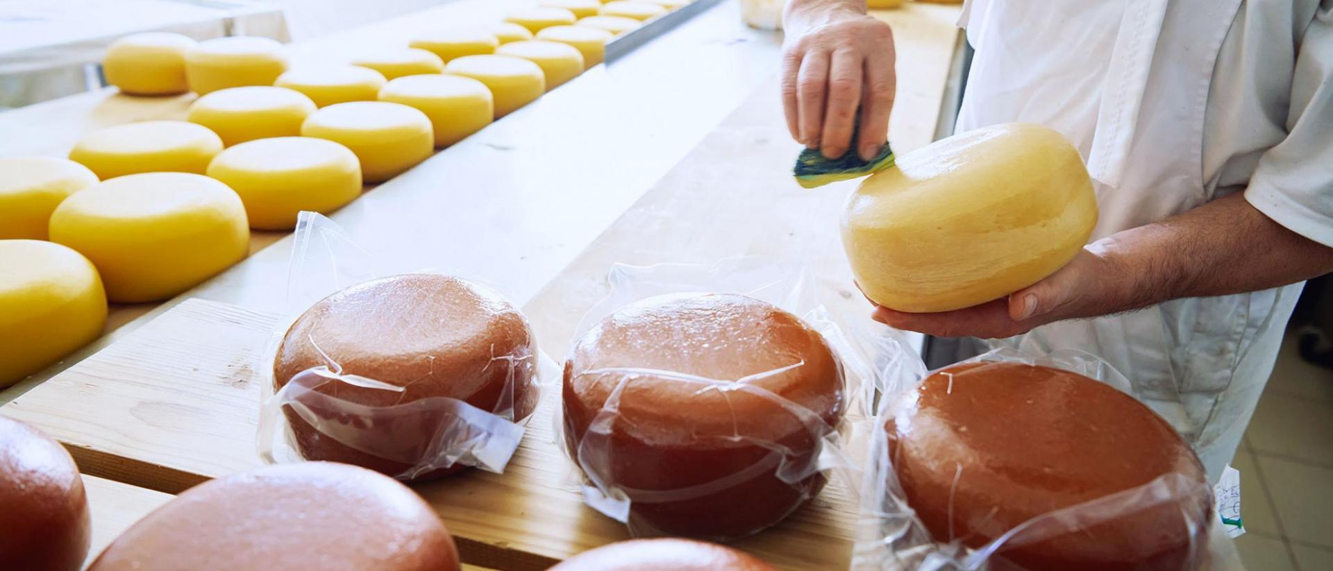 茵泰科稱重檢測技術用于乳制品行業